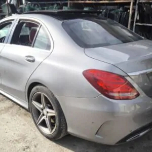 Mercedes C класа W205 на части