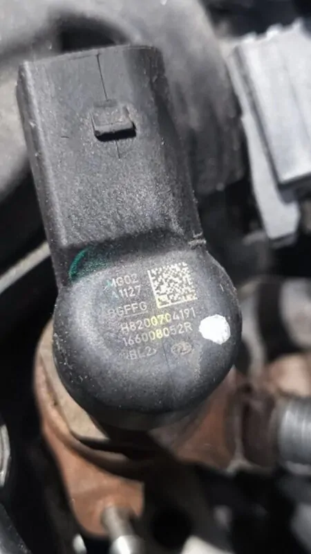 Горивна дюза 16600808052R