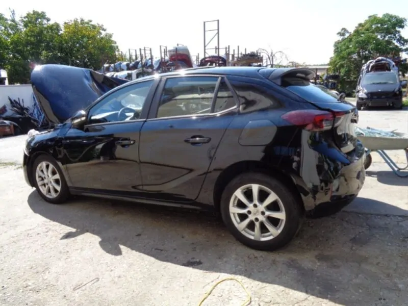 Opel Corsa на части