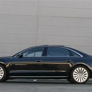 Audi A8 на части